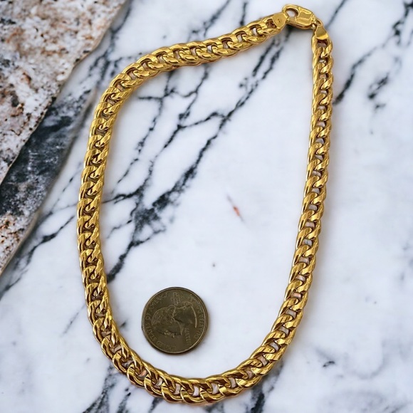 ***SOLD*** Italy 14k Gold 8mm Curb Link 16” Chain Necklace GORGEOUS! - Picture 10 of 12